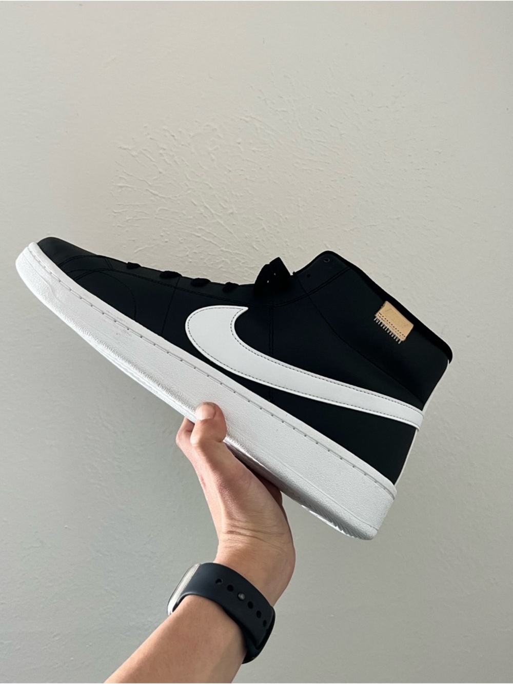 Nike Men's Court Royale 2 Mid Black Tennis Shoes Size 13